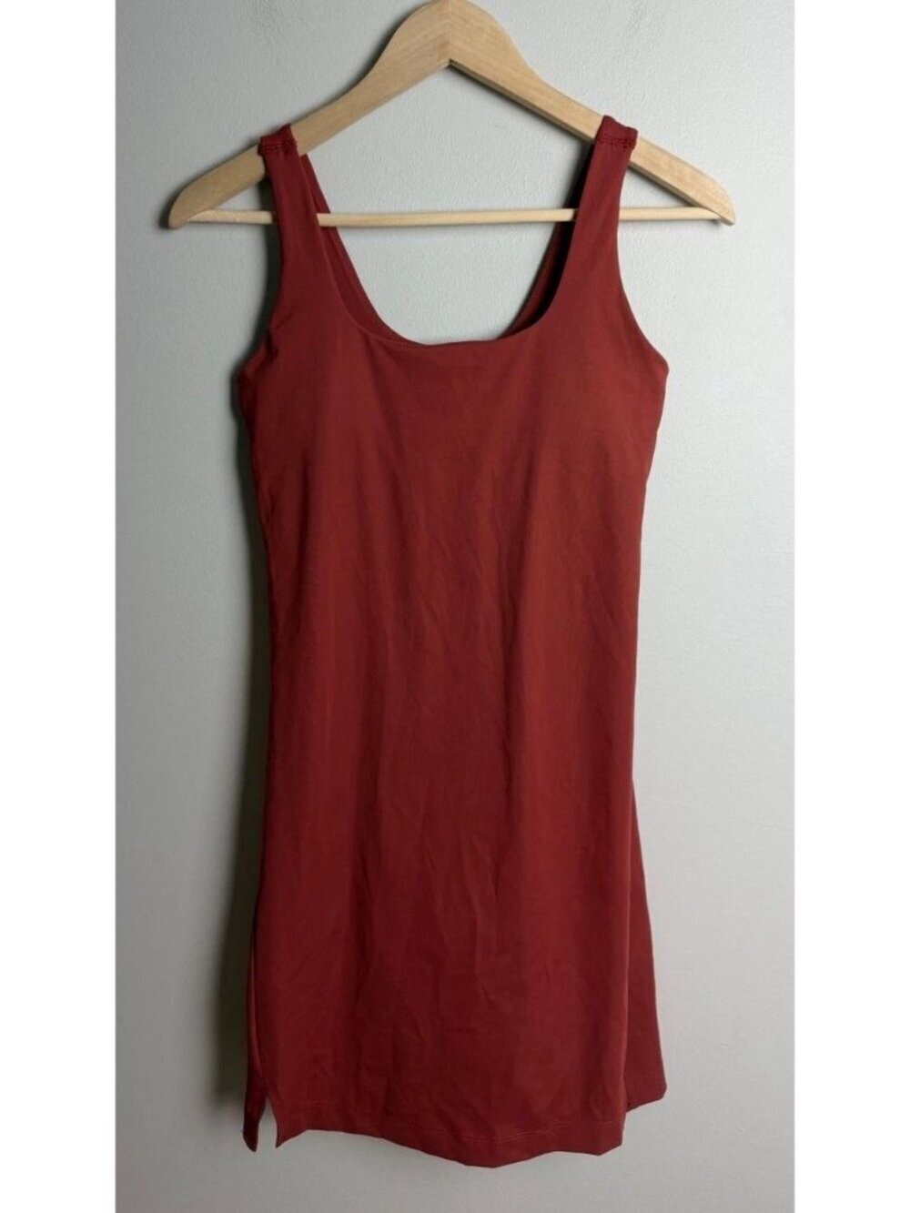 Old Navy PowerSoft Square Neck Athletic Dress Rust Red Go-Dry Size XS Women’s